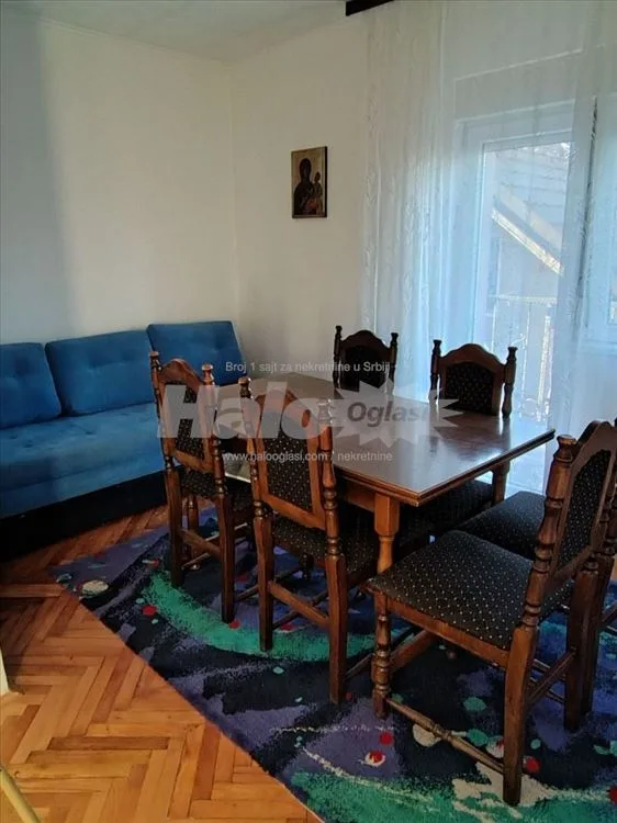 Borča centar III, dvosoban stan — 3
