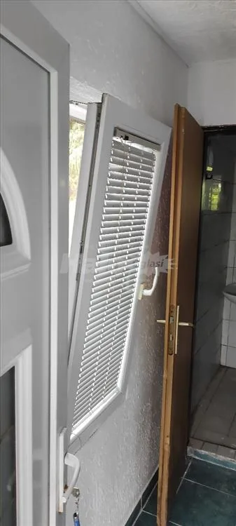Borča, izdajem garsonjeru — 7
