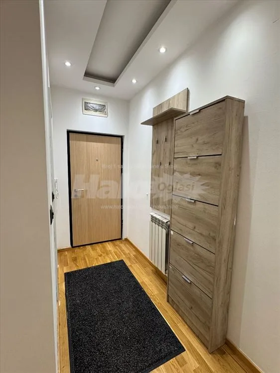 Borča Lux 2.0 — 5