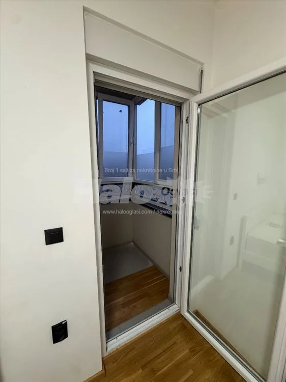 Borča Lux 2.0 — 11