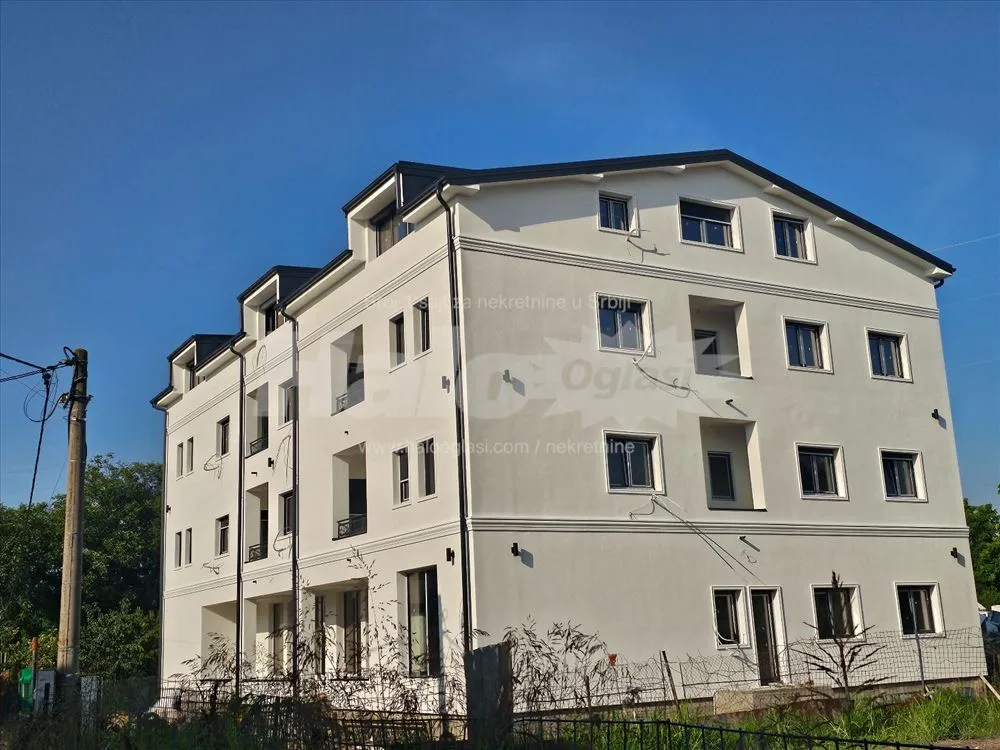 Borča TOP lokacija uknjižena novogradnja — 6