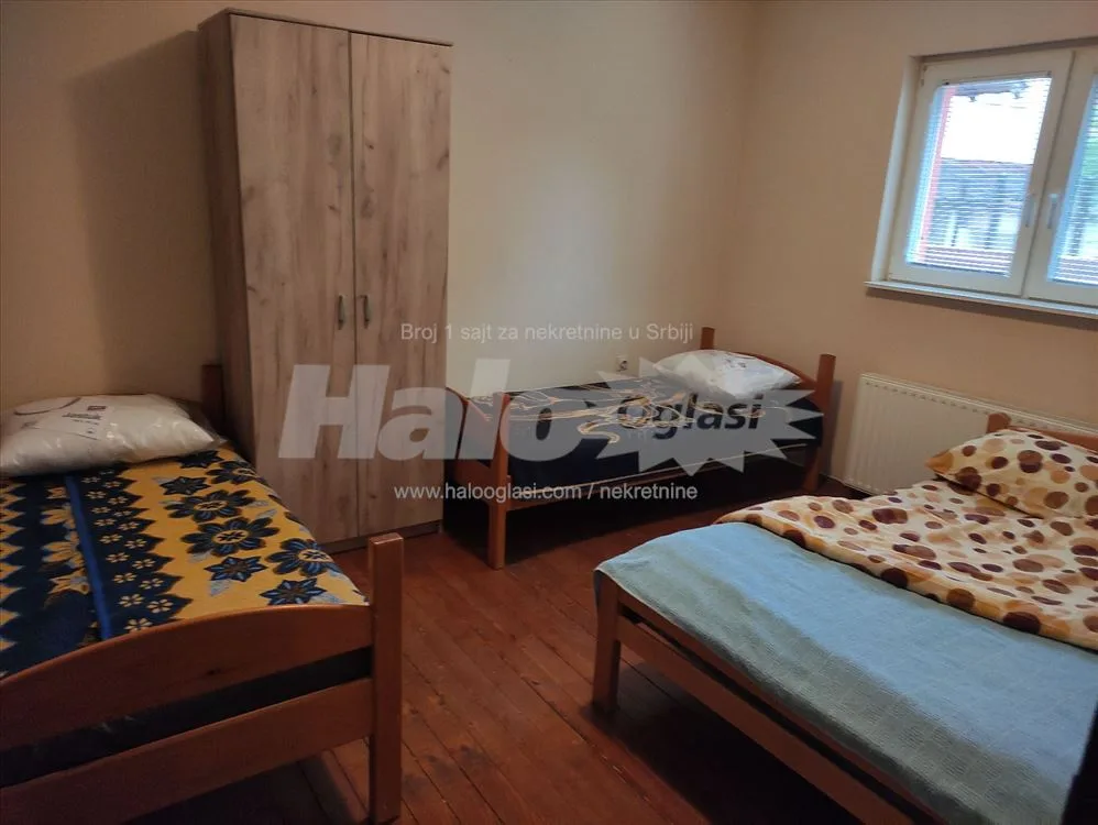 Borča, trosoban namešten stan, 80m2 — 4