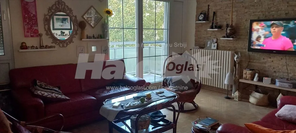 borca 3 dvoiposoban 70m2 — 5