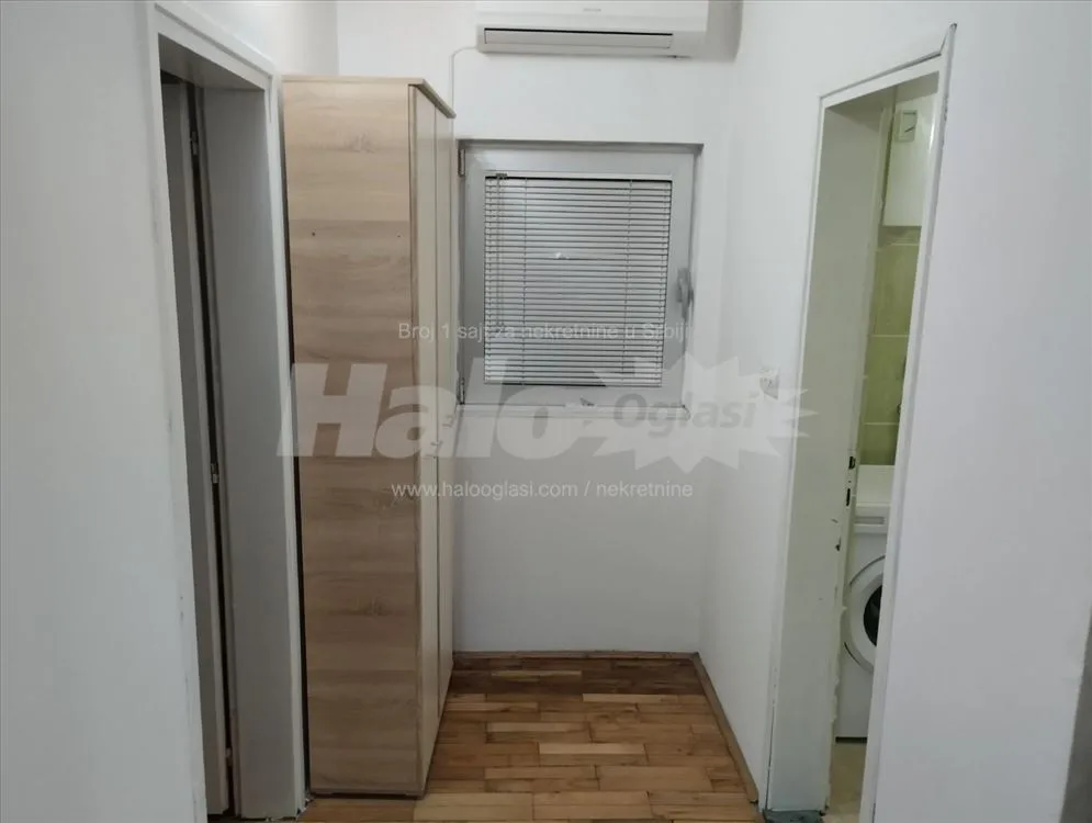 Borca - lep kompletno namesten stan, aut 95,96,85 — 15