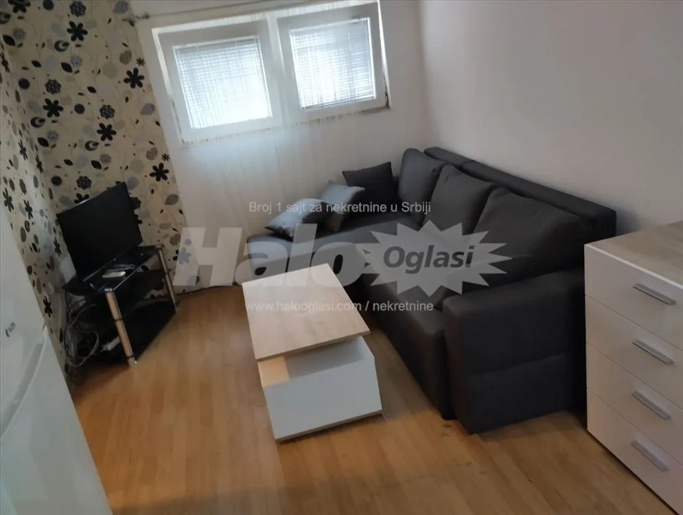 Borča nov lep namesten stan, aut 96,96,85 — 12
