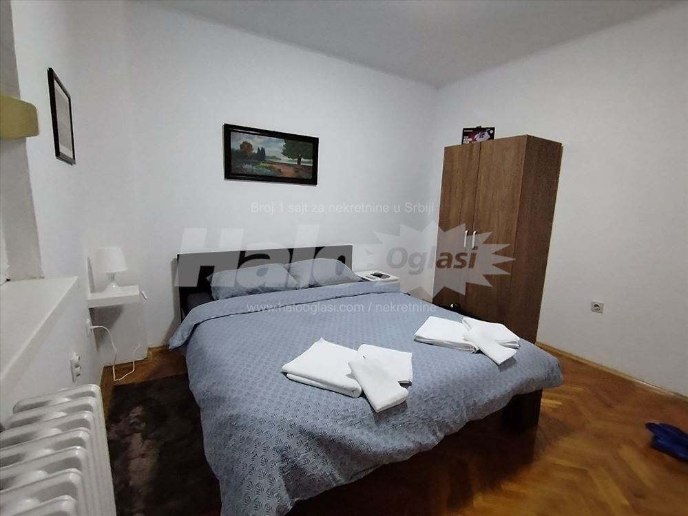 Botanička bašta, dvoiposoban stan — 8