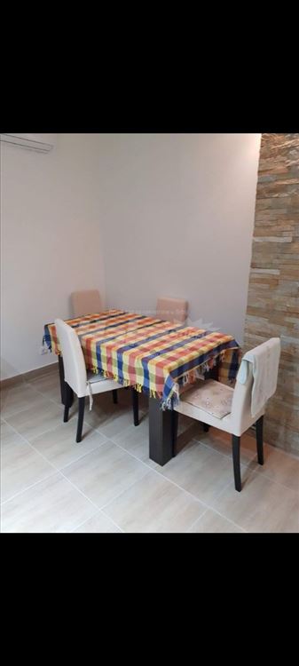 Brace Jerkivic 50m2 — 2