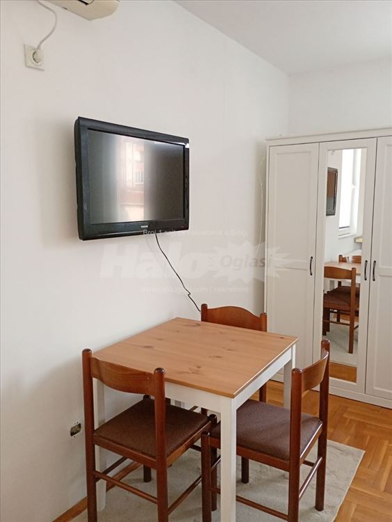 Brace Jerkovic — 10