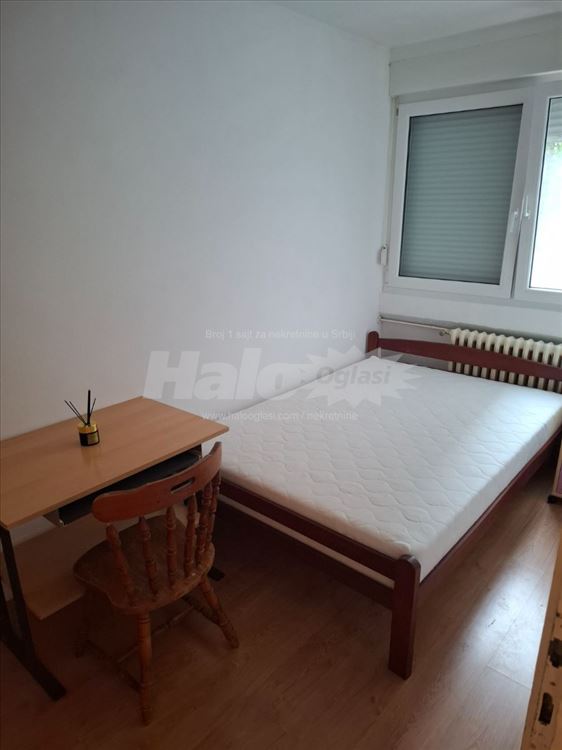 Braće Jerković; useljiv od 01.08; namešten; 56m² — 3