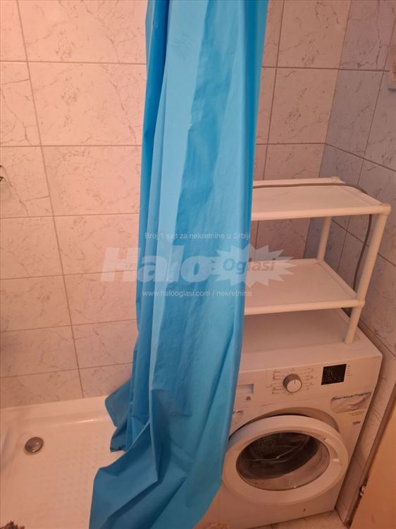 Braće Jerković; useljiv od 01.08; namešten; 56m² — 10