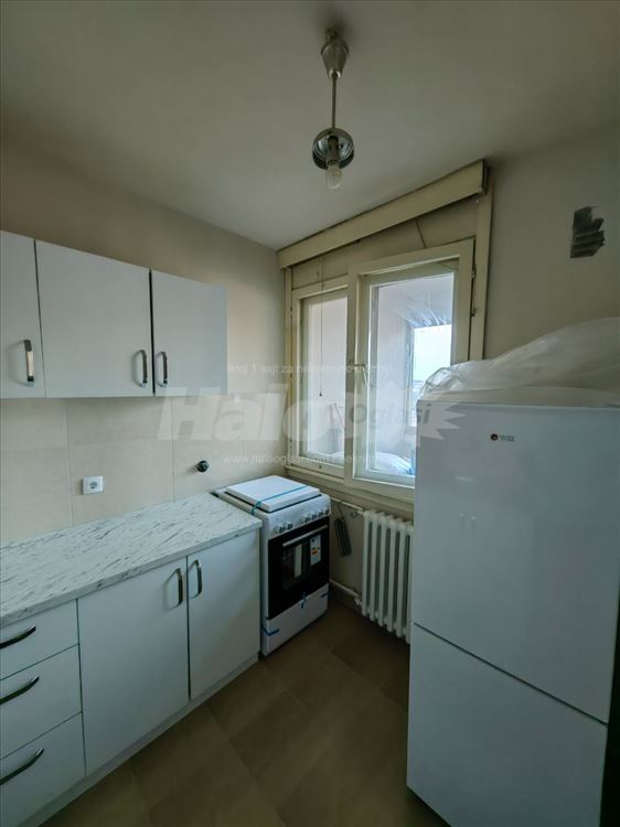 Braće Jerković, CG, topla voda, 55m2, 2.0 — 9