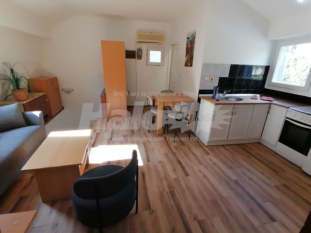 Braće Jerković izdaje se stan od 48 m2, renoviran — 2