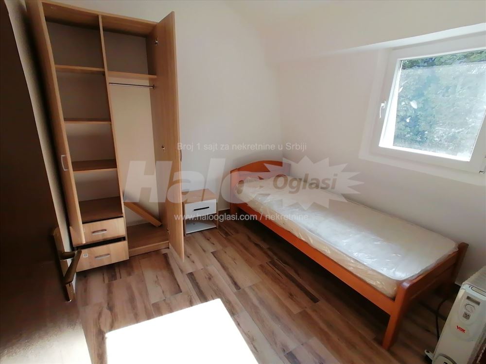 Braće Jerković izdaje se stan od 48 m2, renoviran — 9
