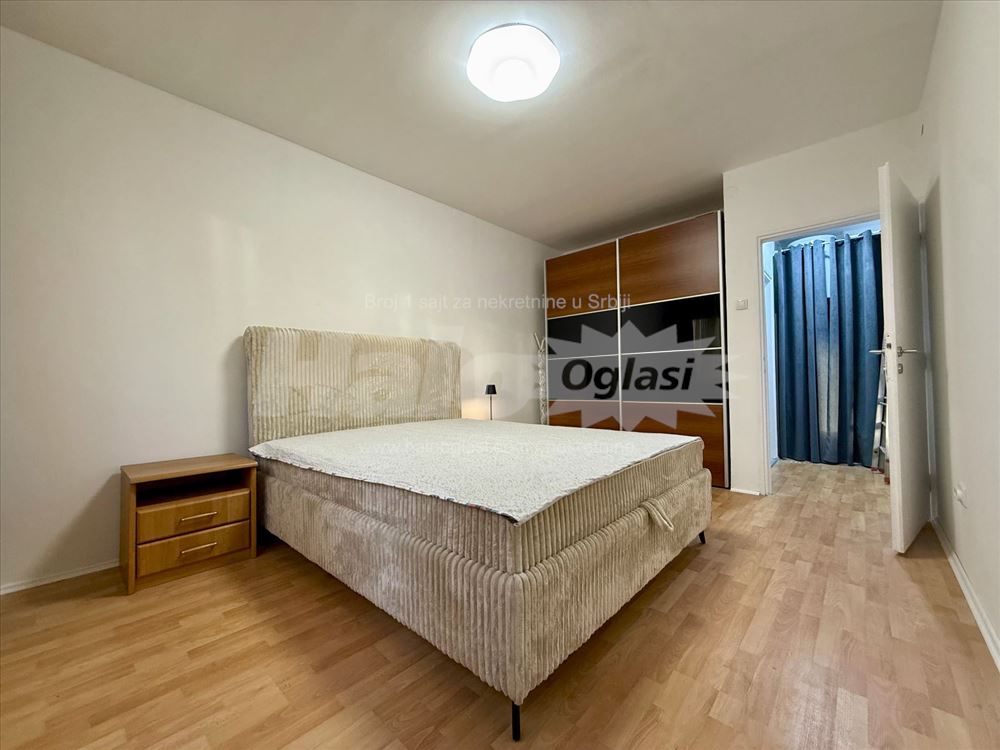 Budite prvi stanar — 7