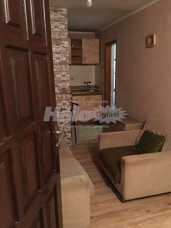 Bulevar K.Aleksandra Ustanicka okretnica kod Lidla — 4
