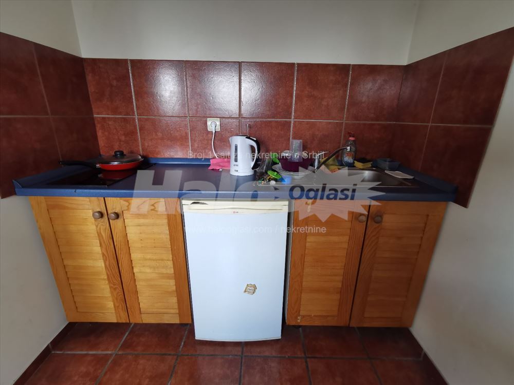 Bulevar kod Djerma, vlasnik — 9