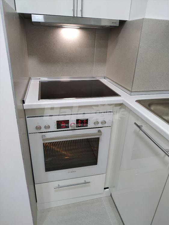 Bulevar kralja Aleksandra 452, nov, recepcija 24/7 — 6
