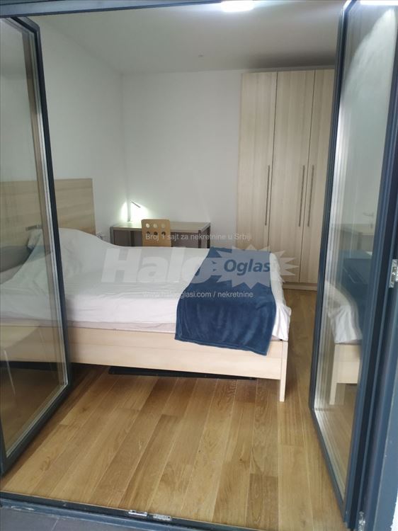 Bulevar kralja Aleksandra 452, nov, recepcija 24/7 — 7