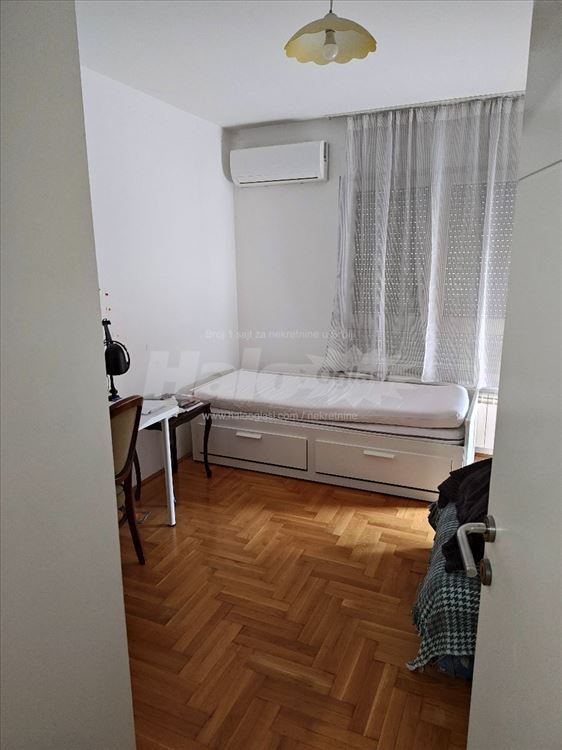 Bulevar kralja Aleksandra, dve spavaće sobe — 10