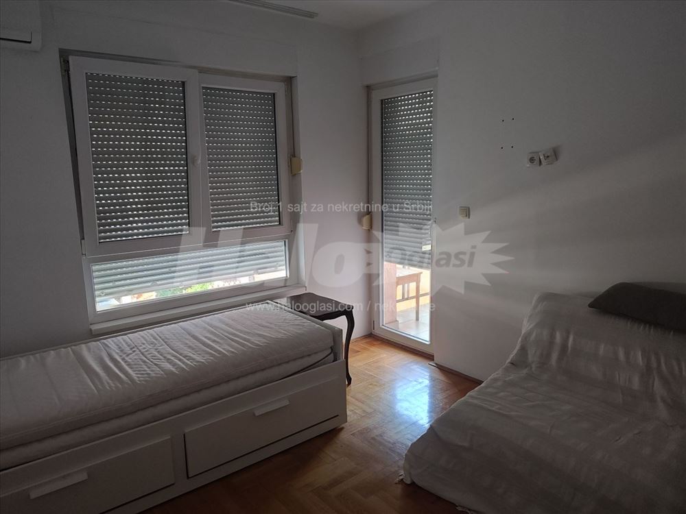 Bulevar kralja Aleksandra, dve spavaće sobe — 13