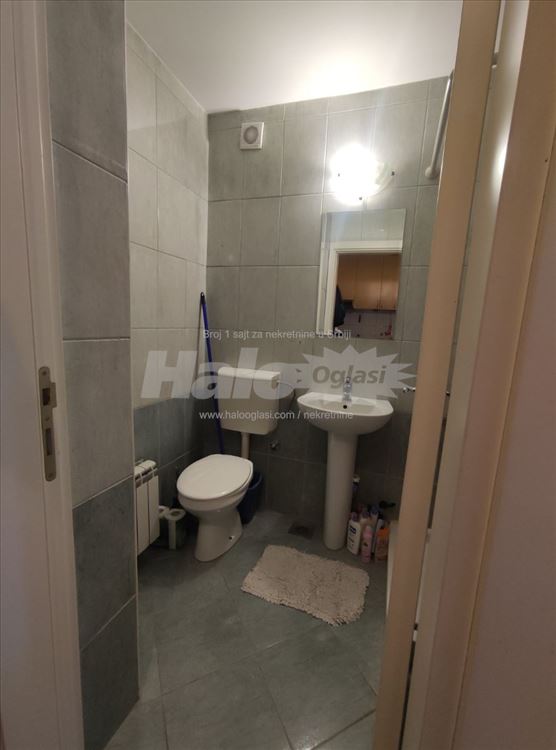 Bulevar kralja Aleksandra, jednosoban stan — 12