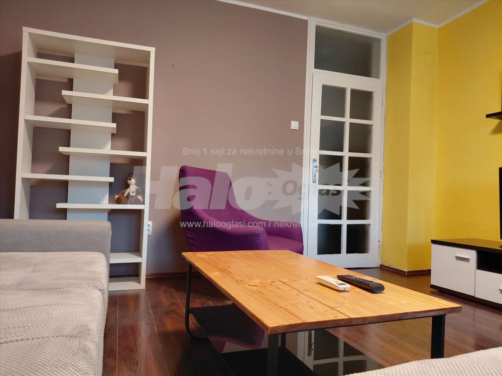 Bulevar Zorana Djindjića blok 21 — 4