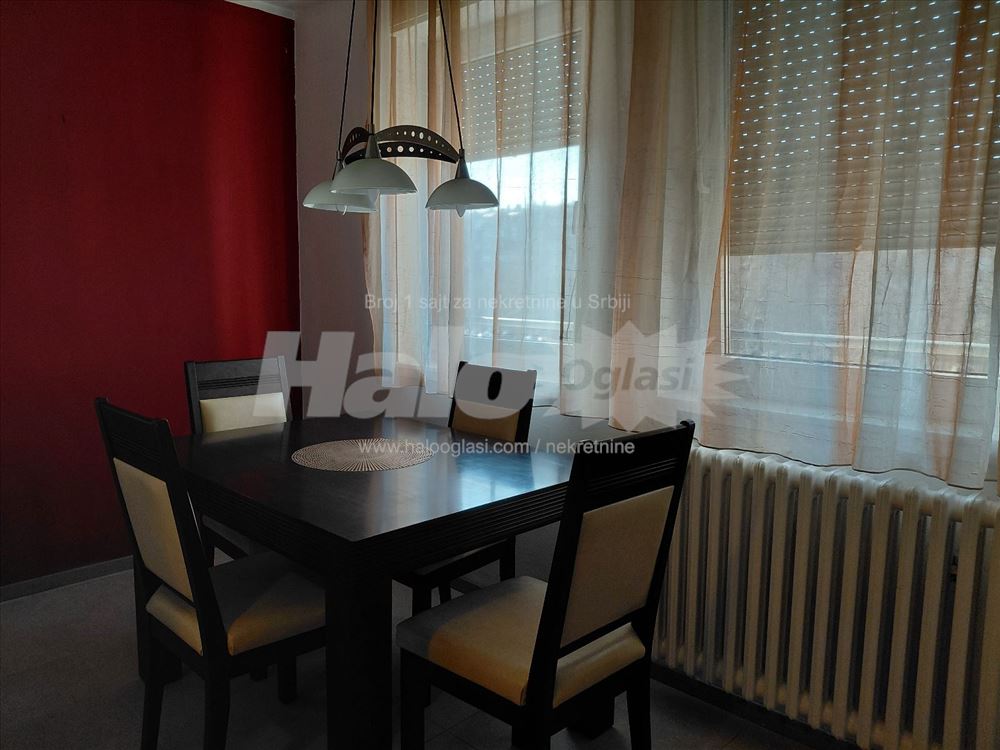 Bulevar Zorana Djindjića blok 21 — 6