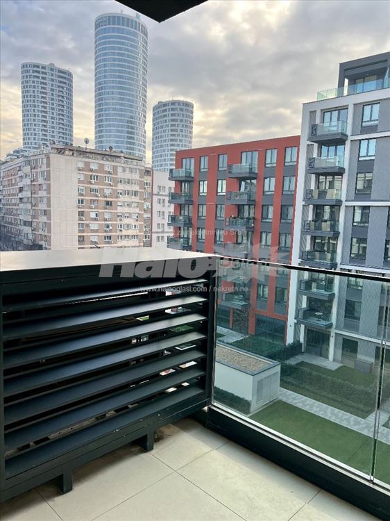 BW Eterna, 56 m2, IV sprat, sa jednim GM — 6
