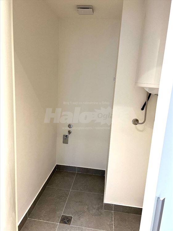 BW Eterna, 56 m2, IV sprat, sa jednim GM — 9