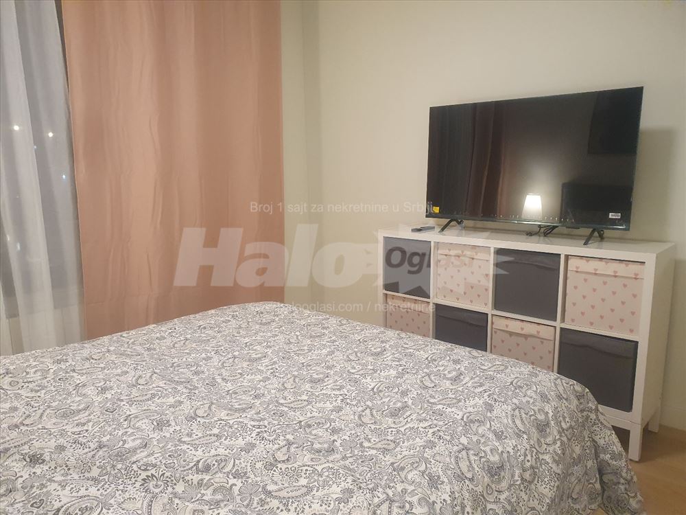 BW Sensa: 2 Bedroom Cozy Retreat & 2 Parking Lots — 14