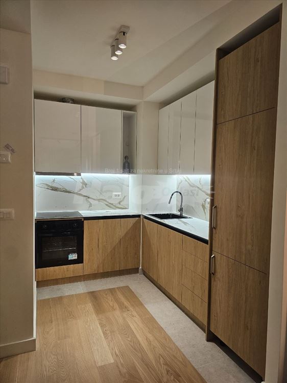 BW SENSA 81m² Luxury Apartment with Garage | Belgr — 3