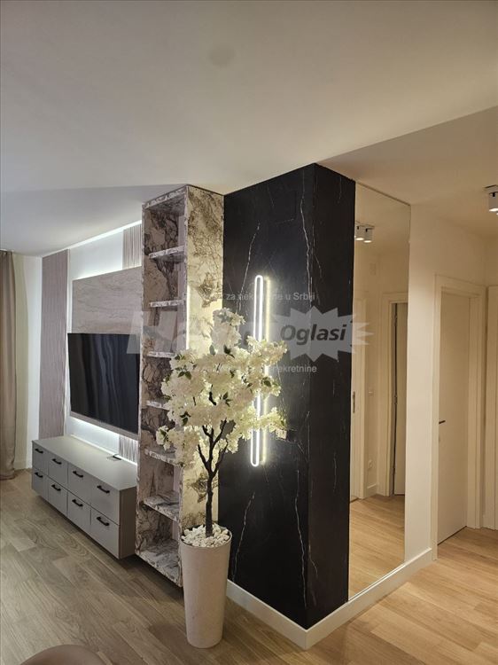 BW SENSA 81m² Luxury Apartment with Garage | Belgr — 4