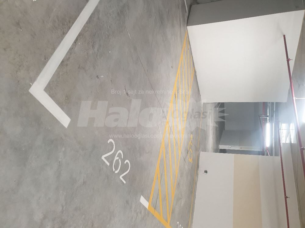 BWSimfonija garažno mesto šire od standarda 16,5m2 — 8
