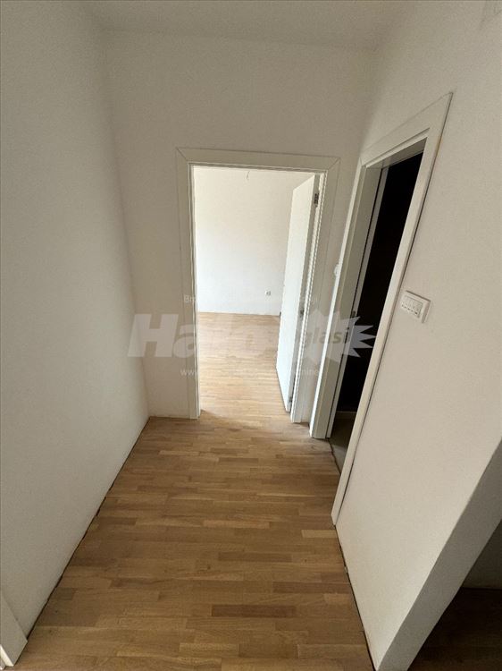 Cara Dušana Zemun prodaja stana novogradnja — 7