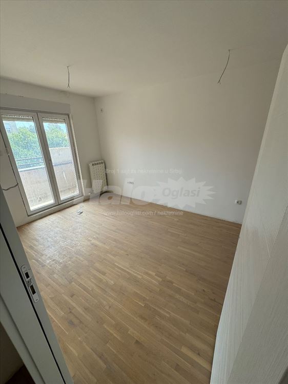 Cara Dušana Zemun prodaja stana novogradnja — 10