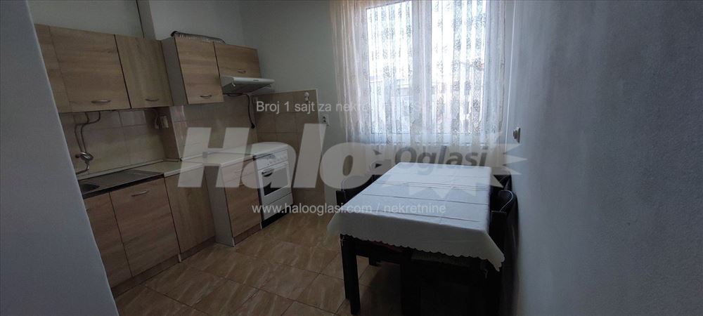 Cara Urosa, Dorćol, 40m2, zapadno orjentisan — 3