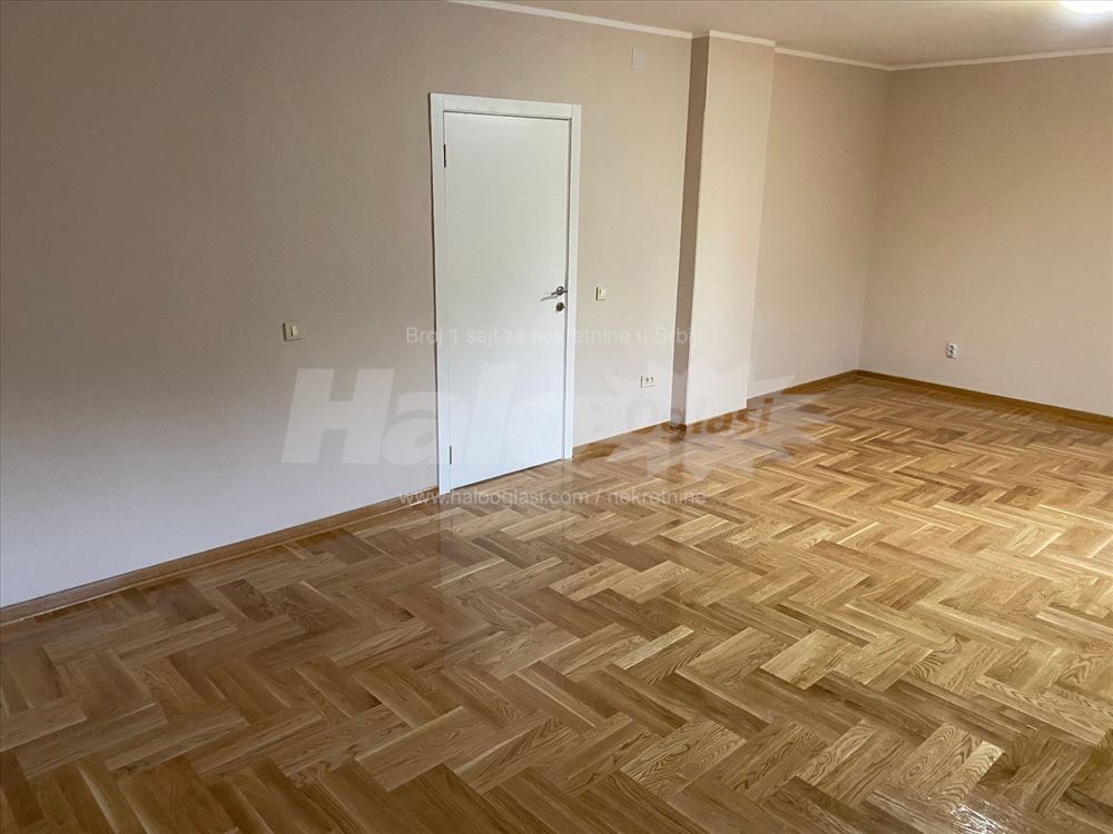Cela kuća 270m2, Banovo brdo, Orfelinova — 3
