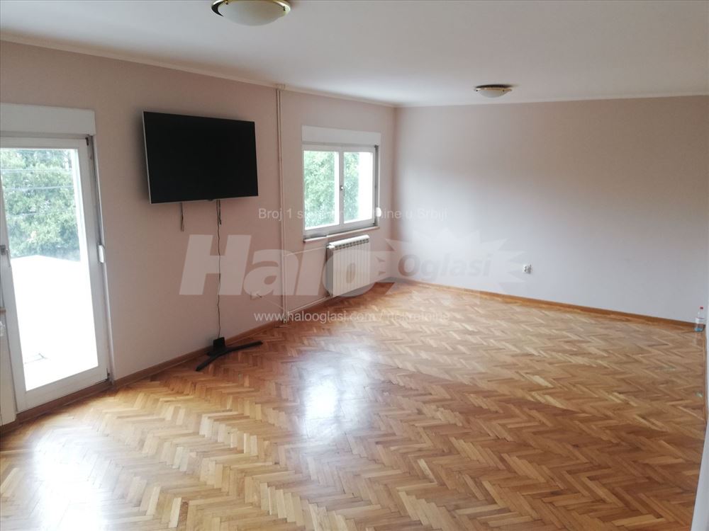 Cela kuća 270m2, Banovo brdo, Orfelinova — 14