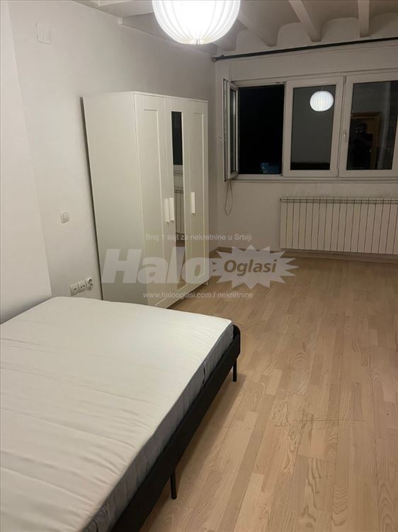 Centar - 68m² sa 2 terase! +bašta Brzo! nameštanje — 2