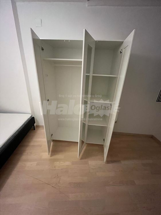 Centar - 68m² sa 2 terase! +bašta Brzo! nameštanje — 3