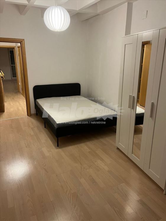 Centar - 68m² sa 2 terase! +bašta Brzo! nameštanje — 4