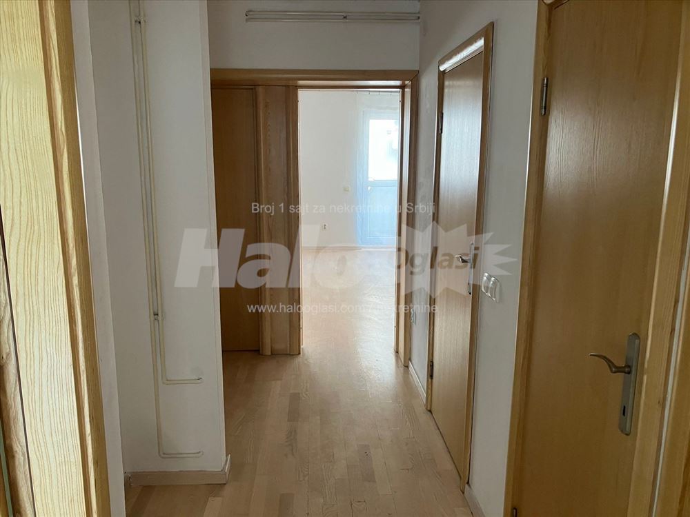 Centar - 68m² sa 2 terase! +bašta Brzo! nameštanje — 9