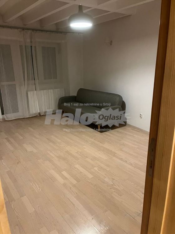Centar - 68m² sa 2 terase! +bašta Brzo! nameštanje — 15