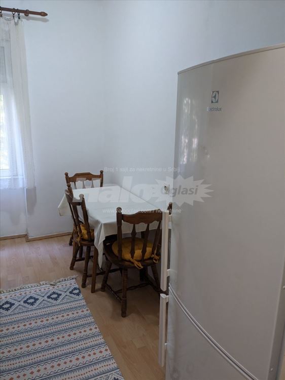 Centar Beograda,dvosoban,namesten, odmah useljiv — 10