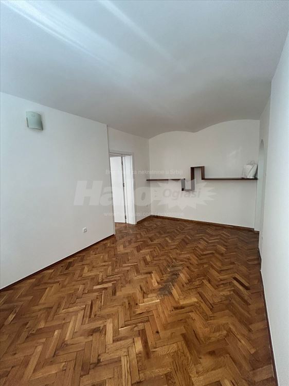 CENTAR, Carice Milice, 55 m², uknjižen — 4