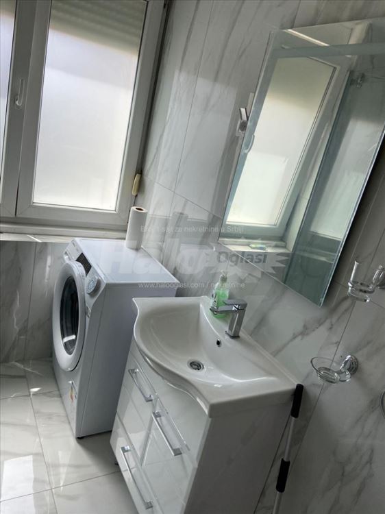 Centar_Džordža Vašingtona_u krugu dvojke_lux — 8