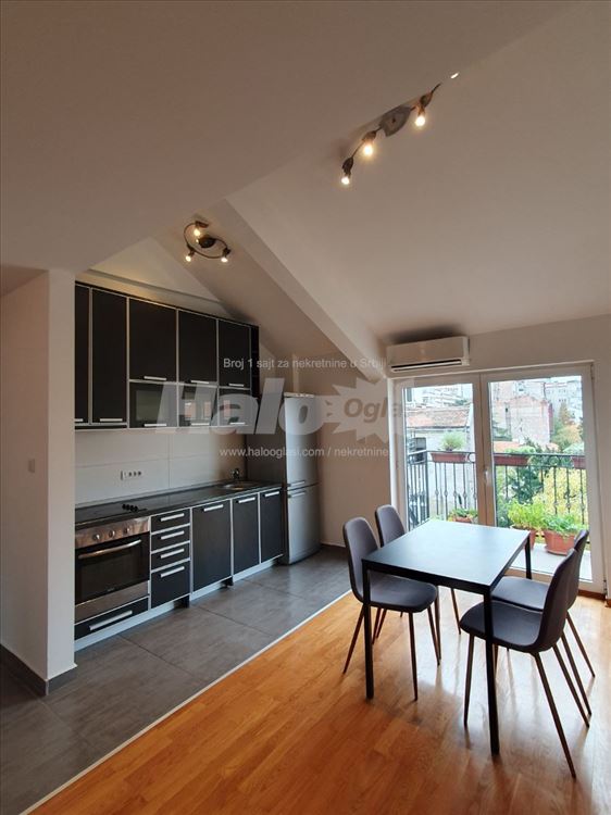 Hilandarska 58 m², lift, galerija, lux — 4
