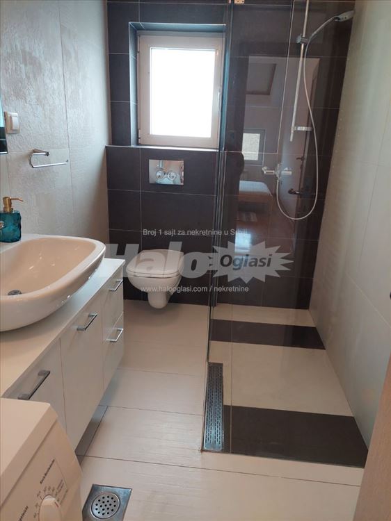 Hilandarska 58 m², lift, galerija, lux — 10