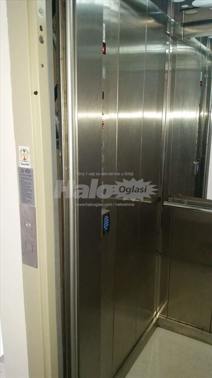 Hilandarska 58 m², lift, galerija, lux — 13