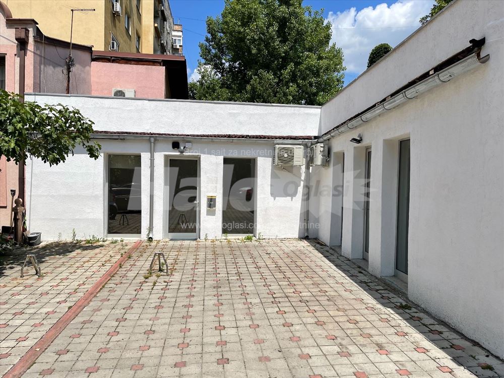 Centar Kosovska poslovni prostor + 2 parking mesta — 14